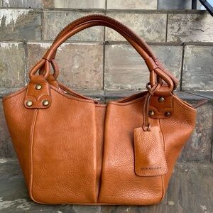 💖💖BURBERRY SHOULDER BAG💖💖                           ‼️‼️RARE DESIGN‼️